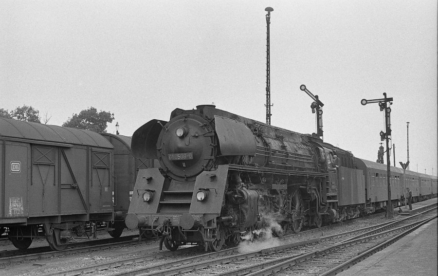 DB 01 0508-0 in Witteberg Bild 01